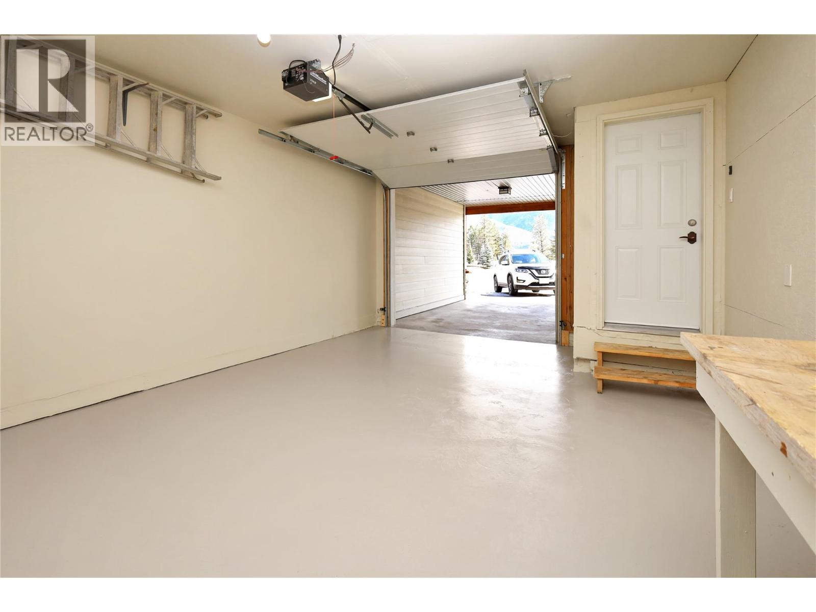 #21 6800 COLUMBIA LAKE ROAD - 34