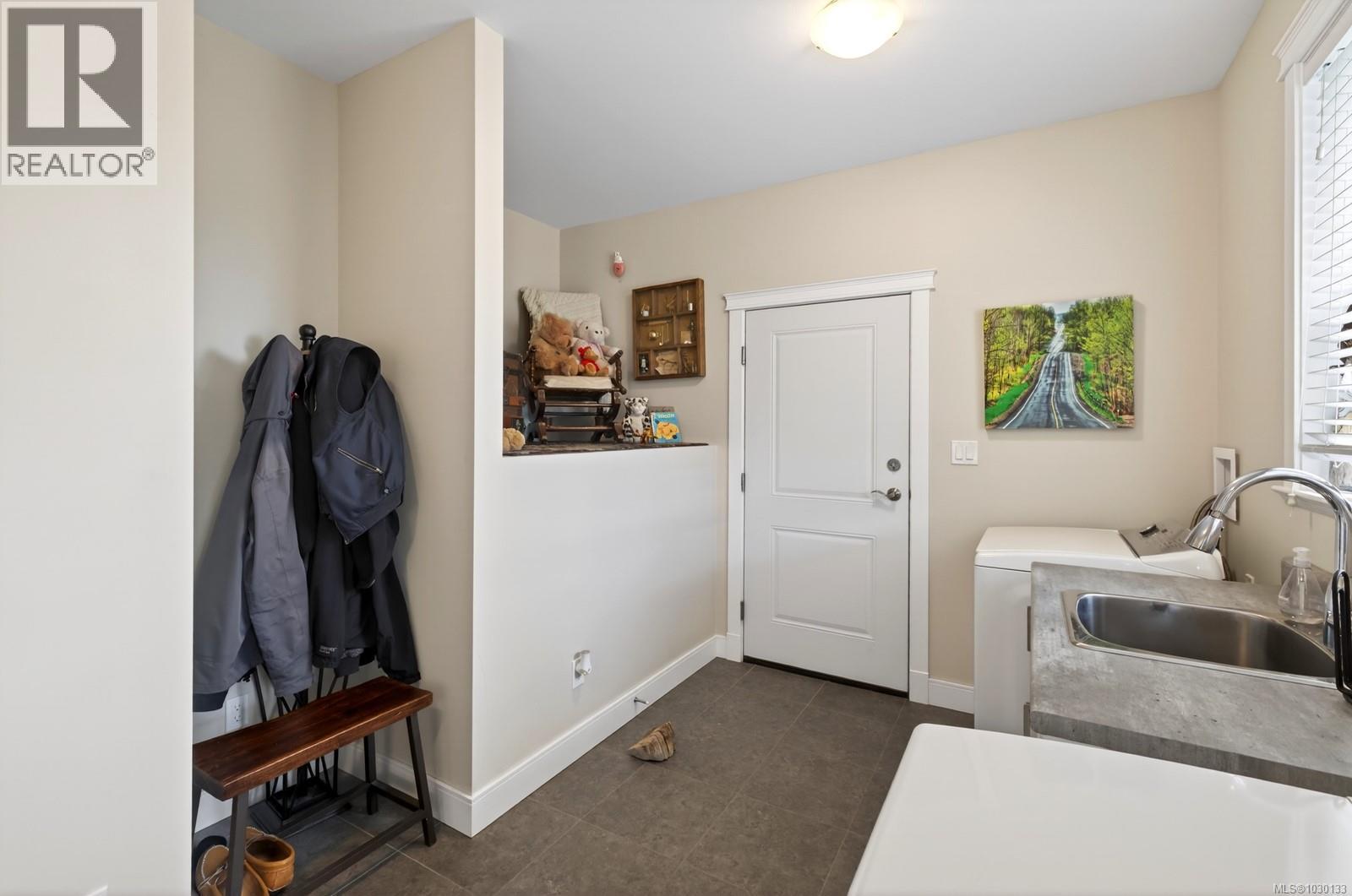 2565 FAULKNER PL - 33