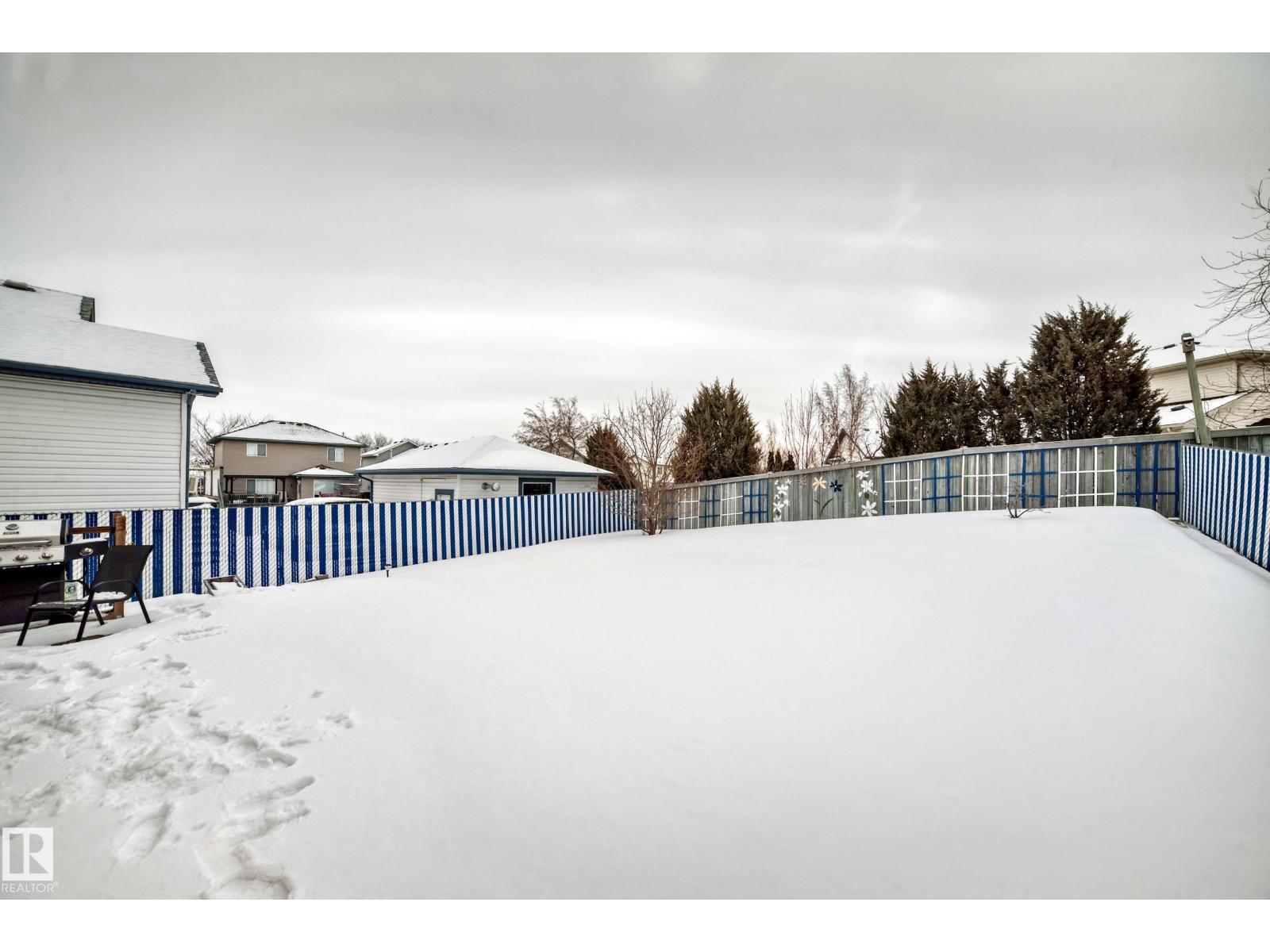 
          4619 151 AV NW
            <br/>
            <span>Edmonton</span>
            , 
            <span>AB</span>
             <span>T5Y3A1</span>
         - Photo 14