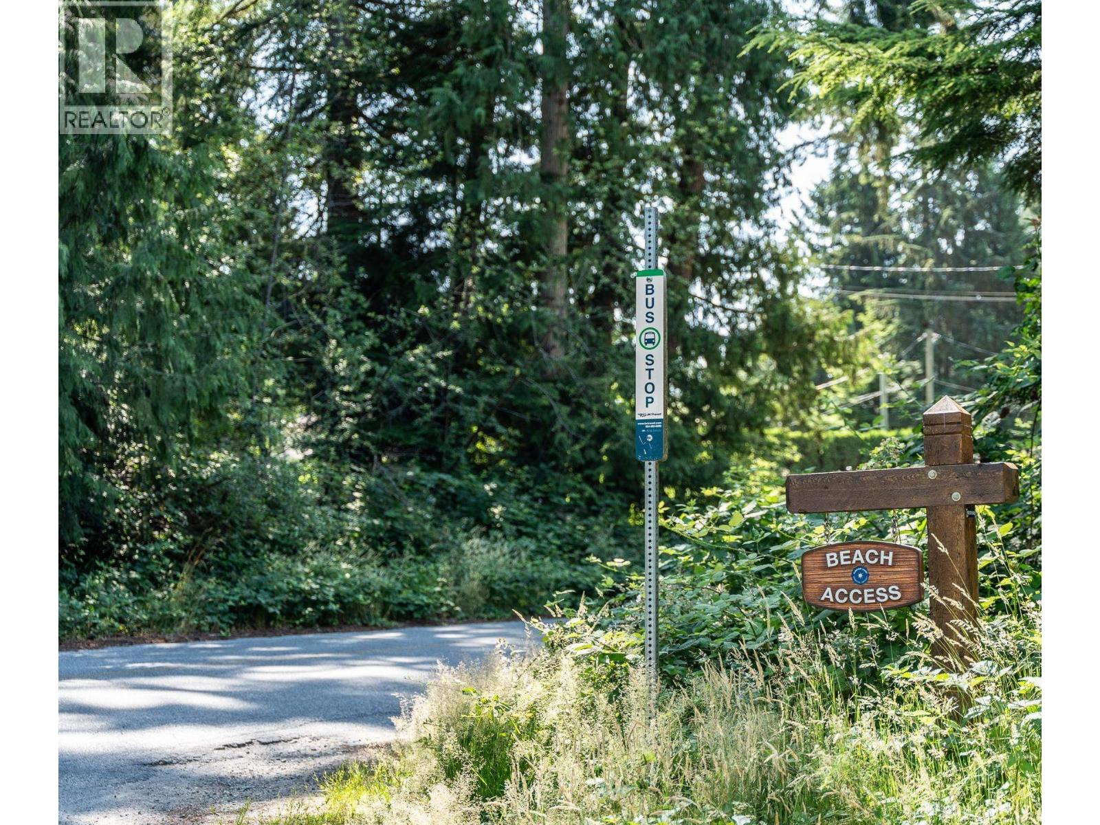 1479 PARK AVENUE, Roberts Creek