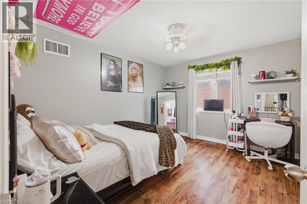 29 HANSFORD Drive - 26