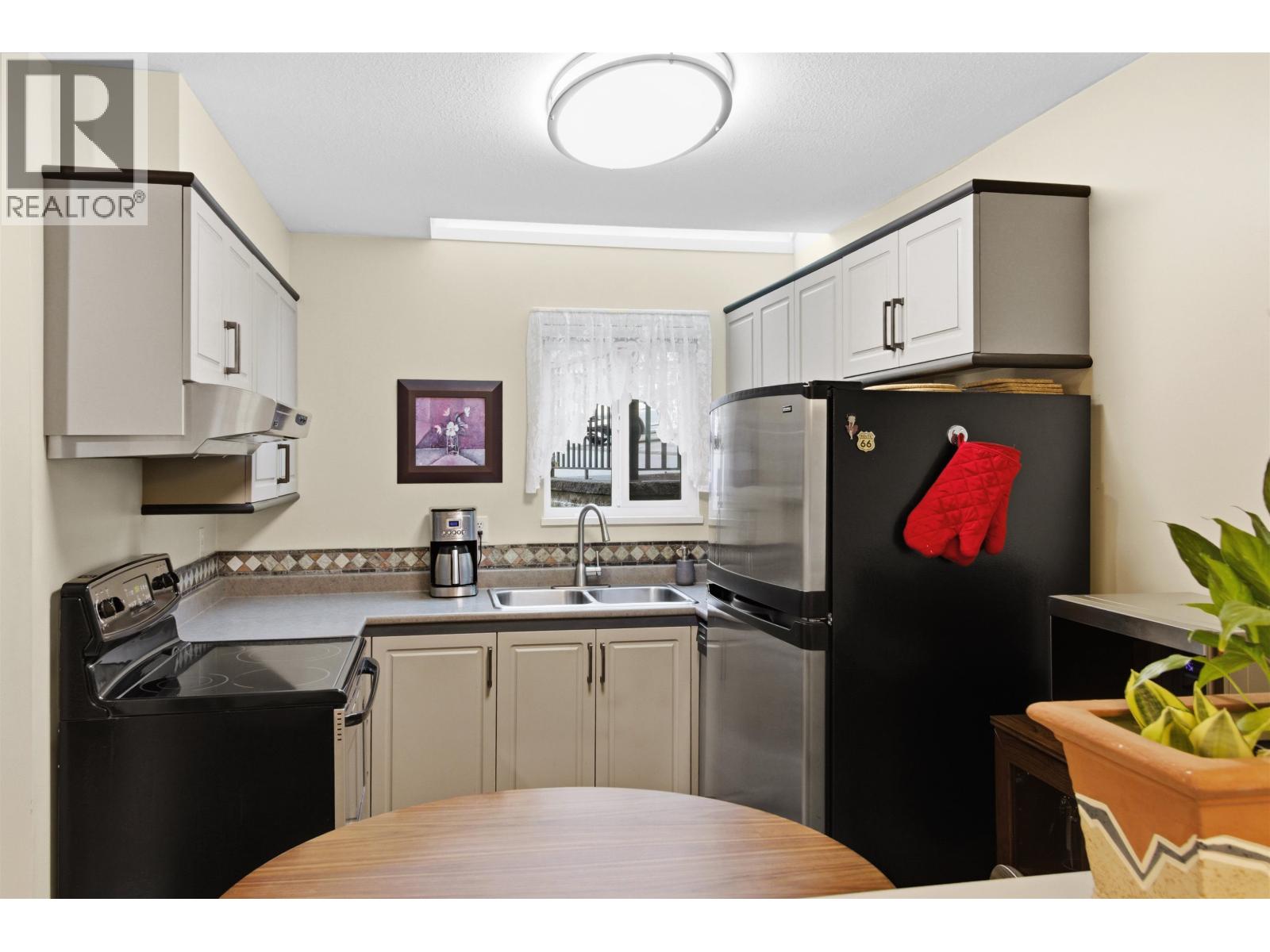 14 2736 ATLIN PLACE, Coquitlam