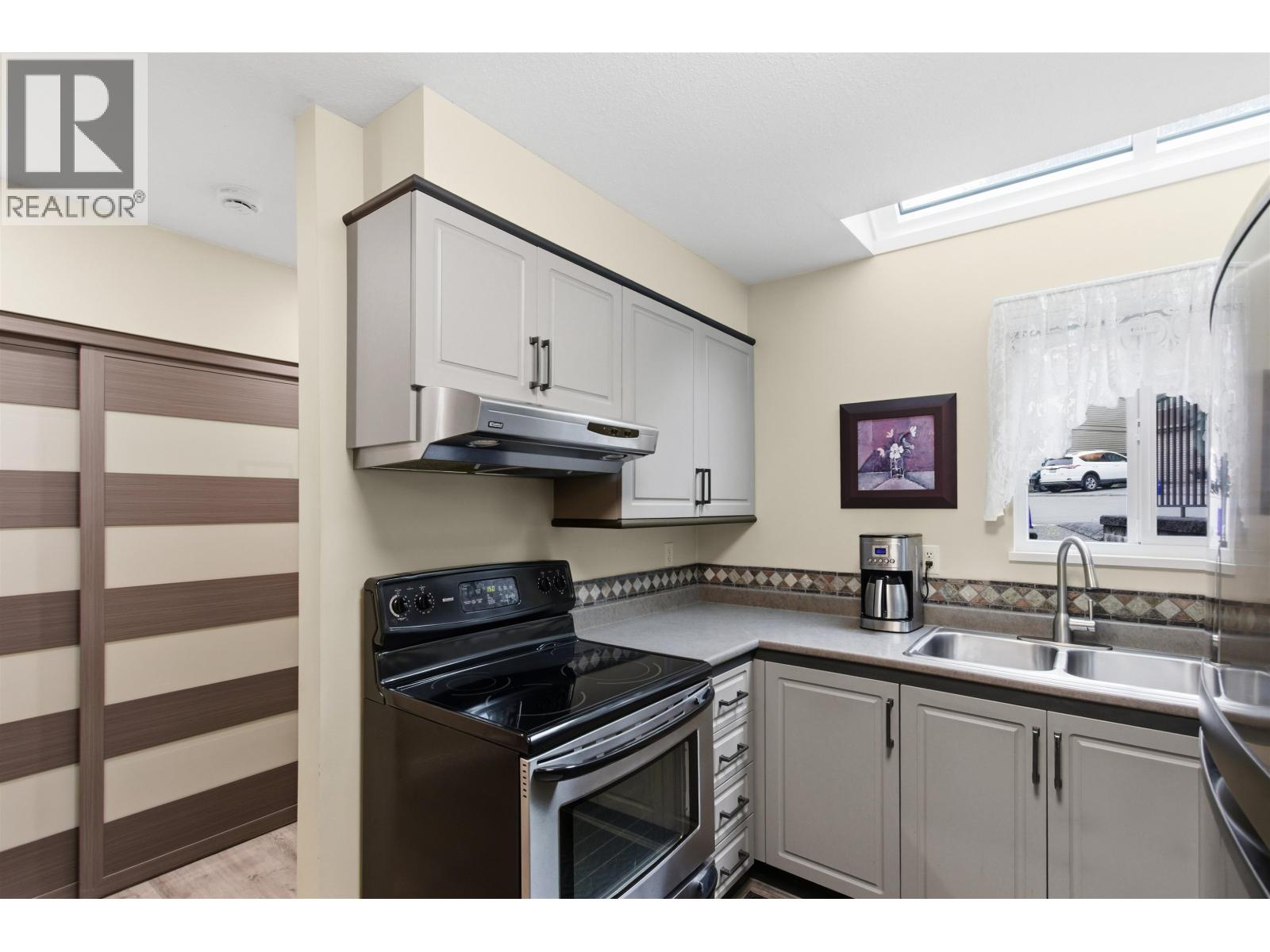 14 2736 ATLIN PLACE, Coquitlam