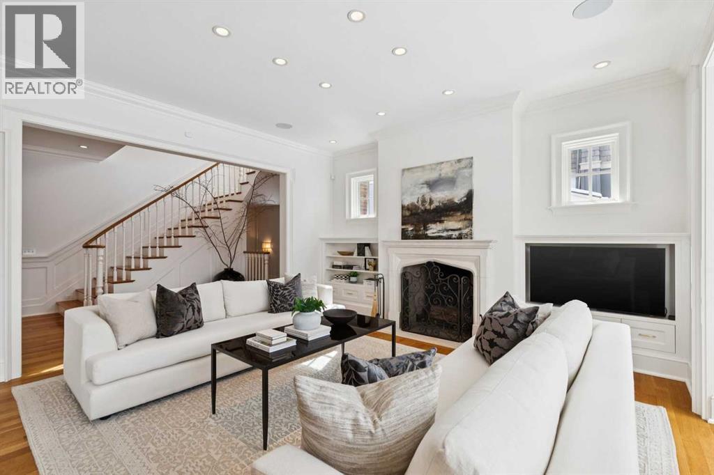 Single Family House for Sale in  Carleton Street SW Upper Mount Royal Calgary 