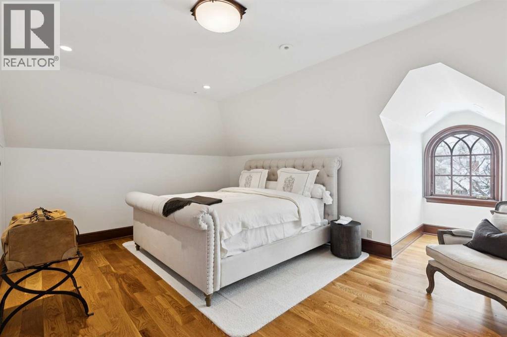 Single Family House for Sale in  Carleton Street SW Upper Mount Royal Calgary 