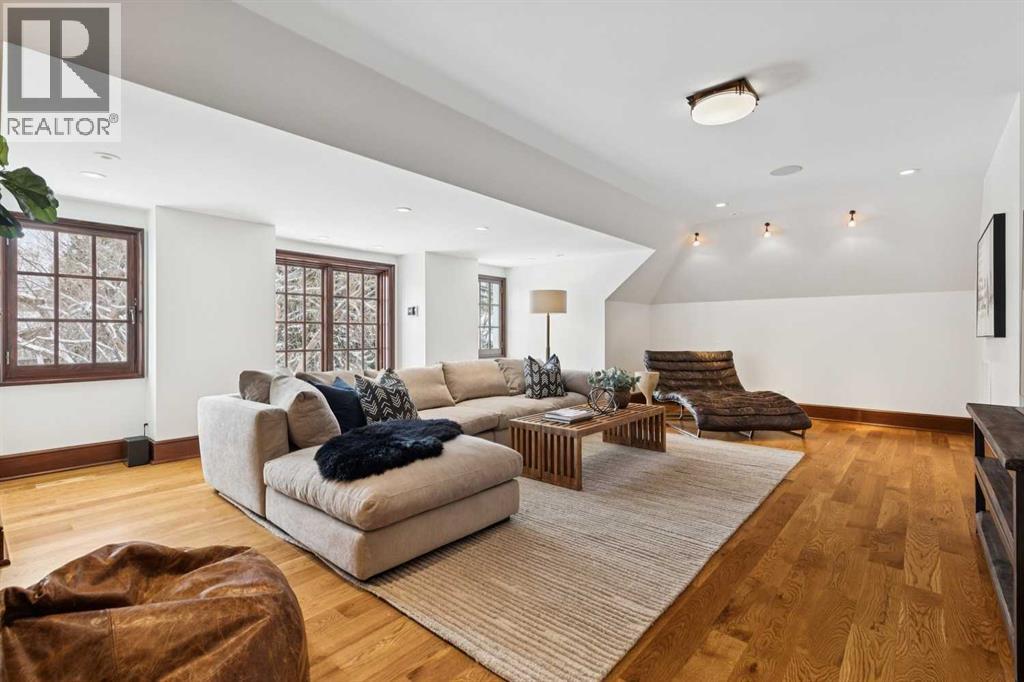 Single Family House for Sale in  Carleton Street SW Upper Mount Royal Calgary 