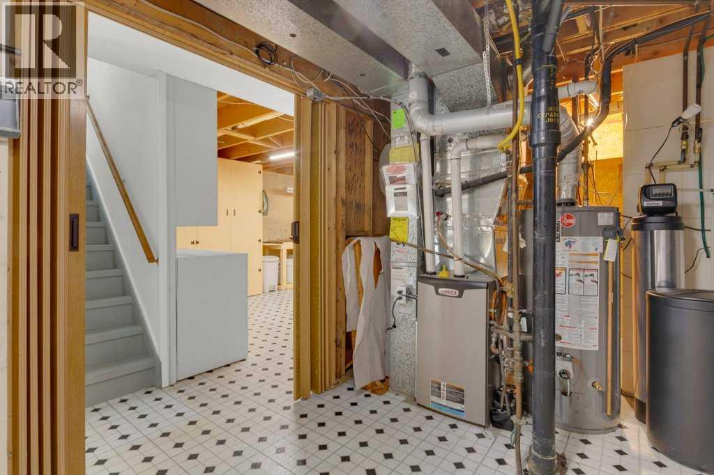 Single Family House Bungalow for Sale in  A Street SE Dover Calgary 