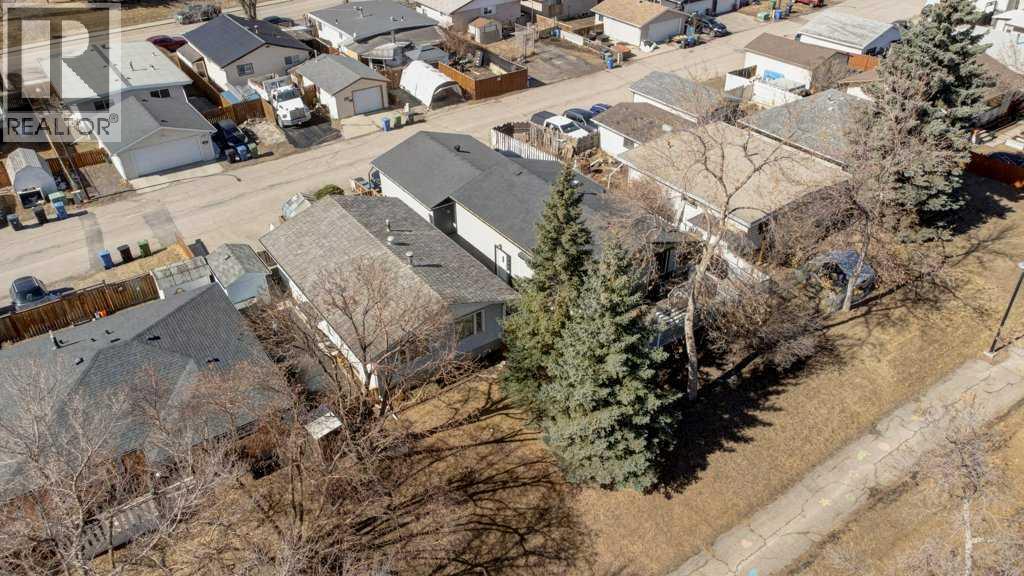 Single Family House Bungalow for Sale in  A Street SE Dover Calgary 
