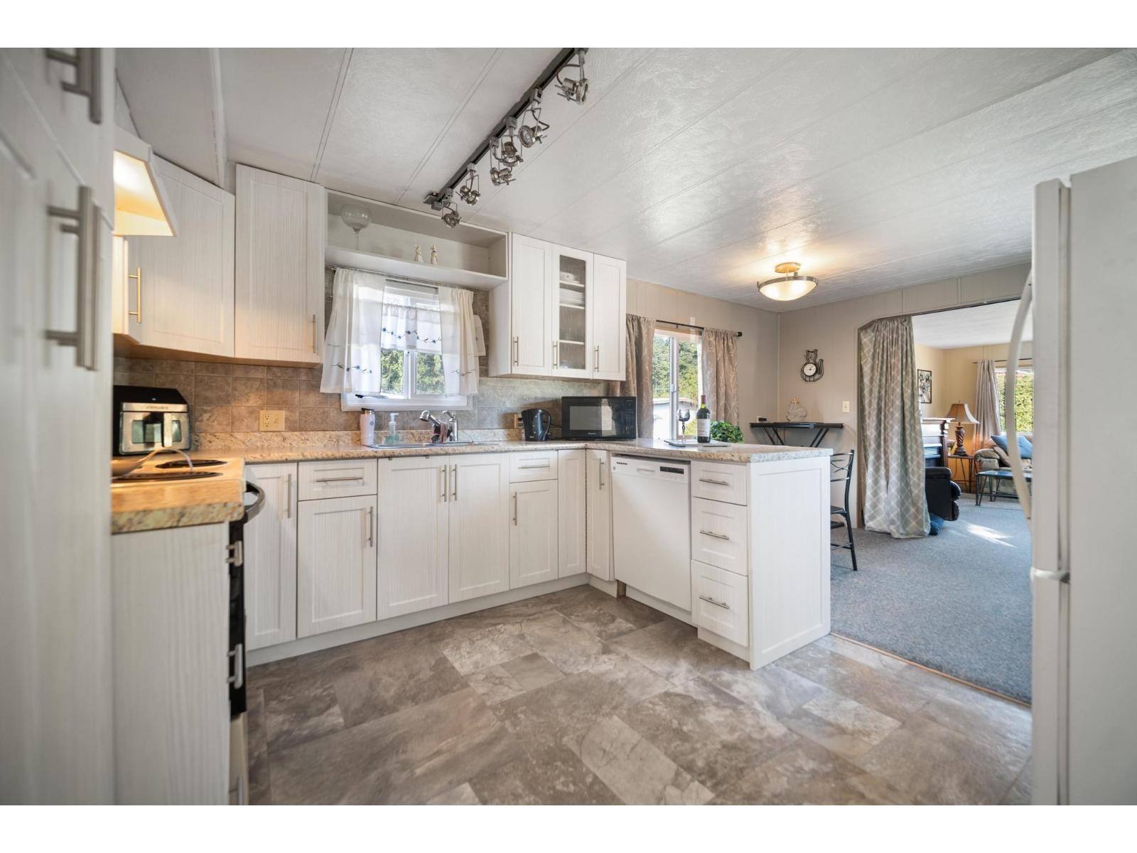 3 3031 200 STREET, Langley