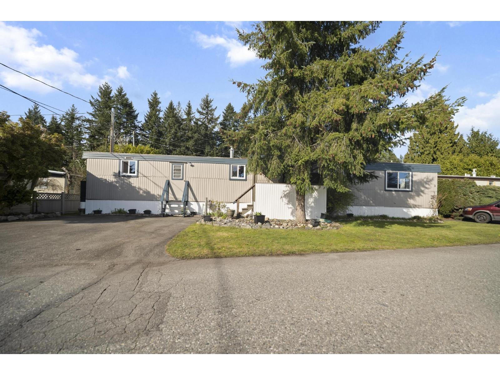 3 3031 200 STREET, Langley