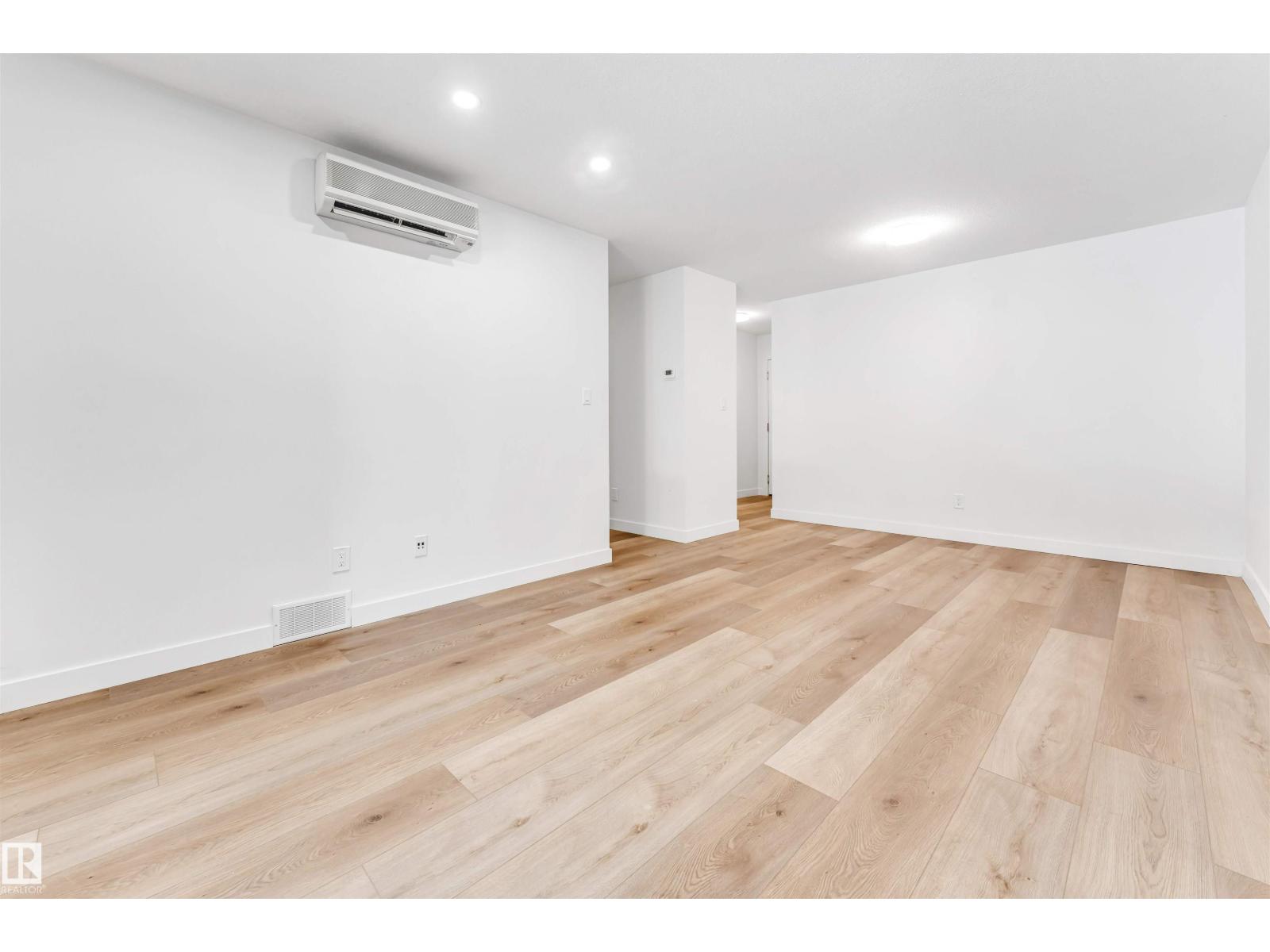 #107 9760 176 st NW, Edmonton