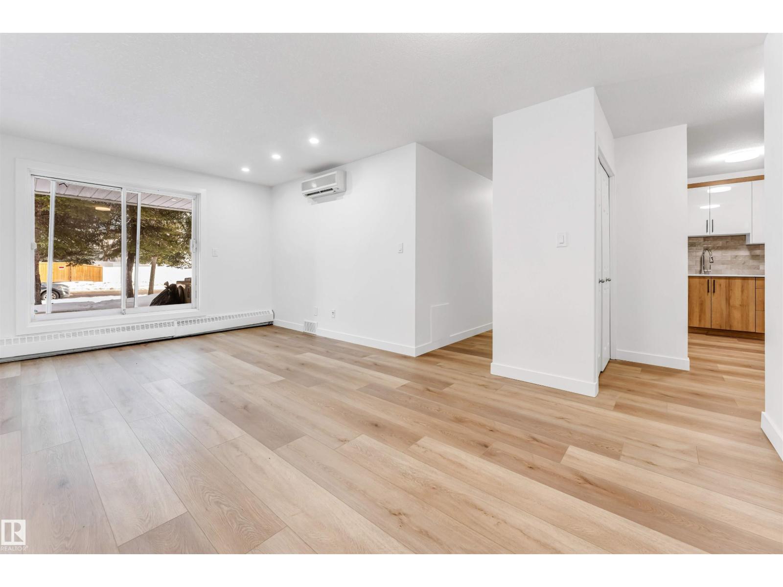 #107 9760 176 st NW, Edmonton