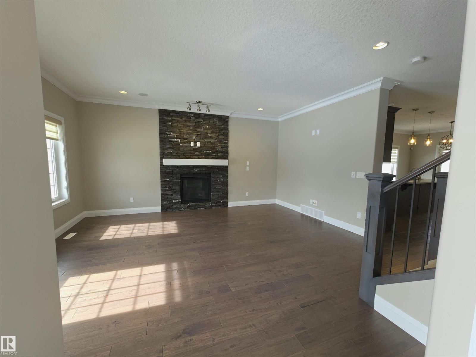 628 ORTONA WY NW NW, Edmonton