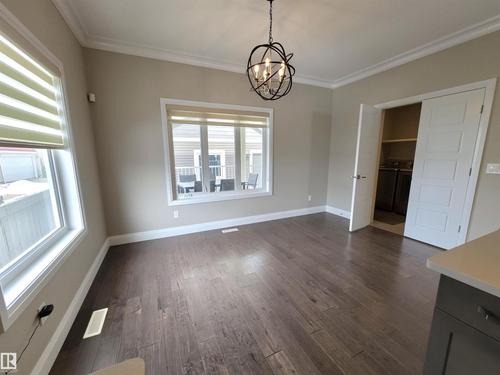 628 ORTONA WY NW NW, Edmonton