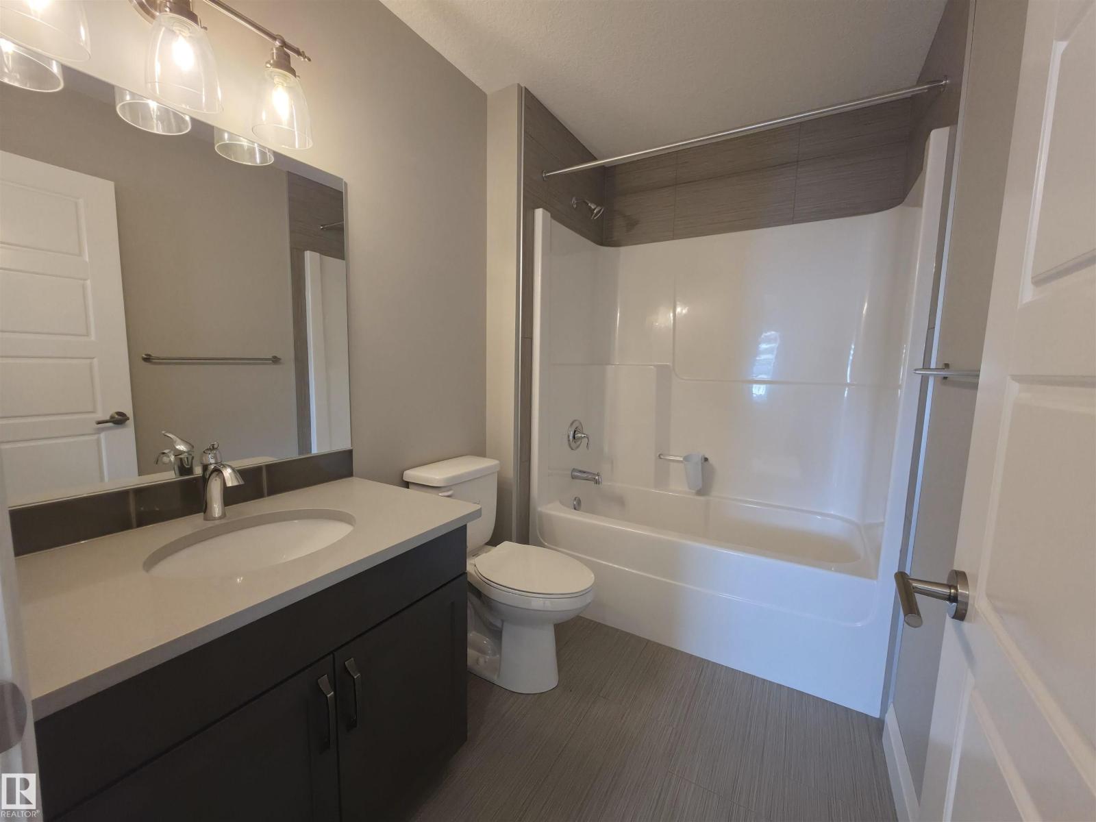 628 ORTONA WY NW NW, Edmonton