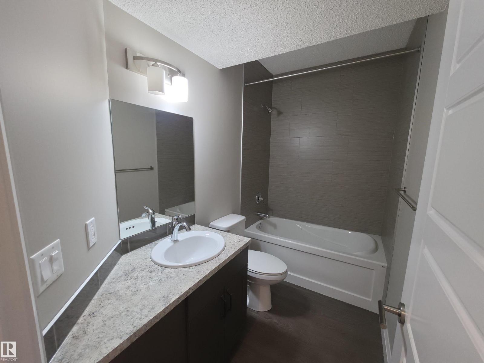 628 ORTONA WY NW NW, Edmonton