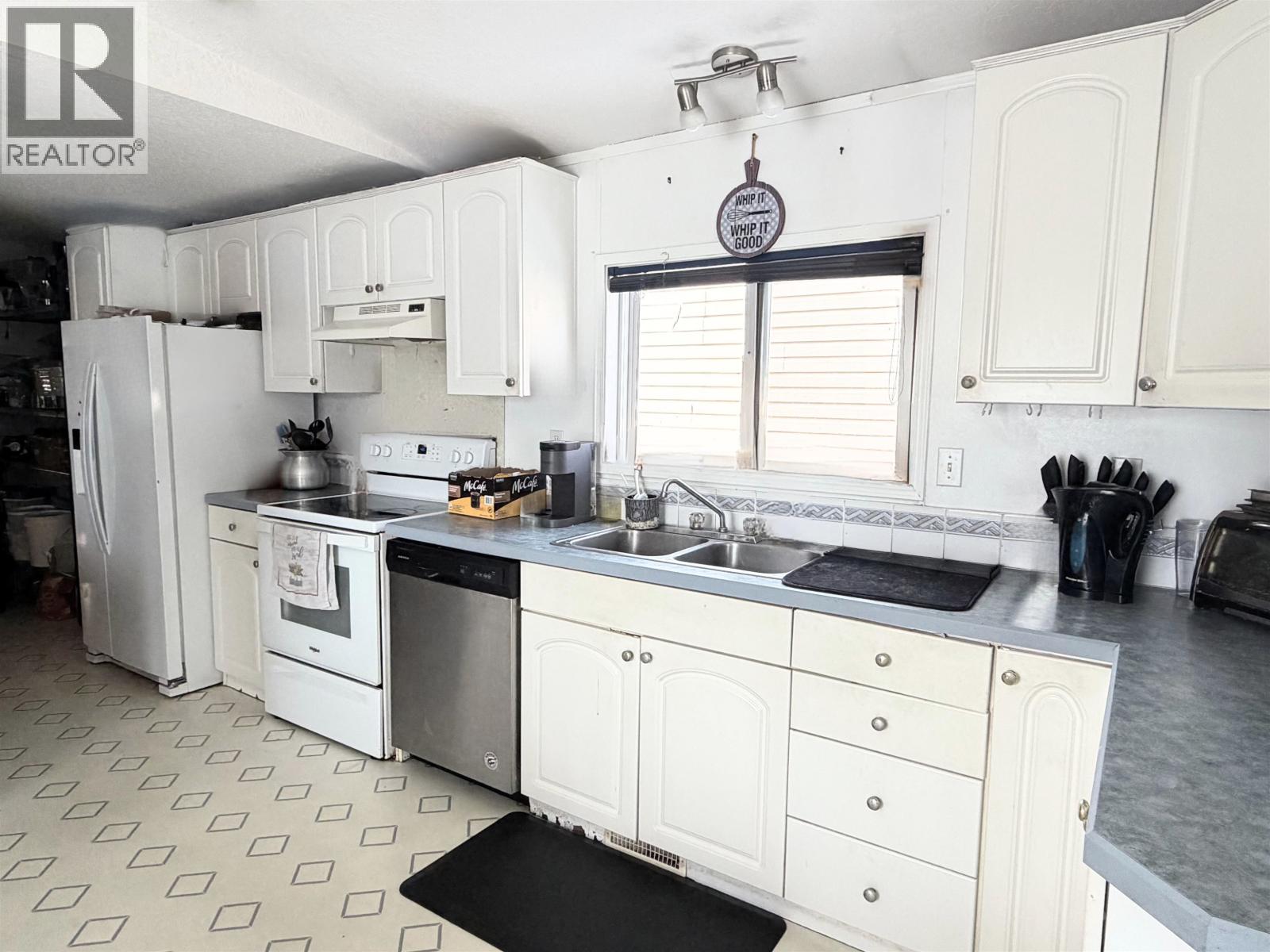 10679 102 STREET - 5