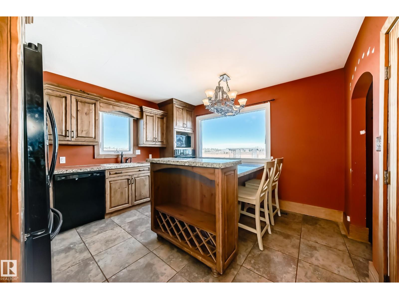 449 JENNIFER HEIL WY - 6