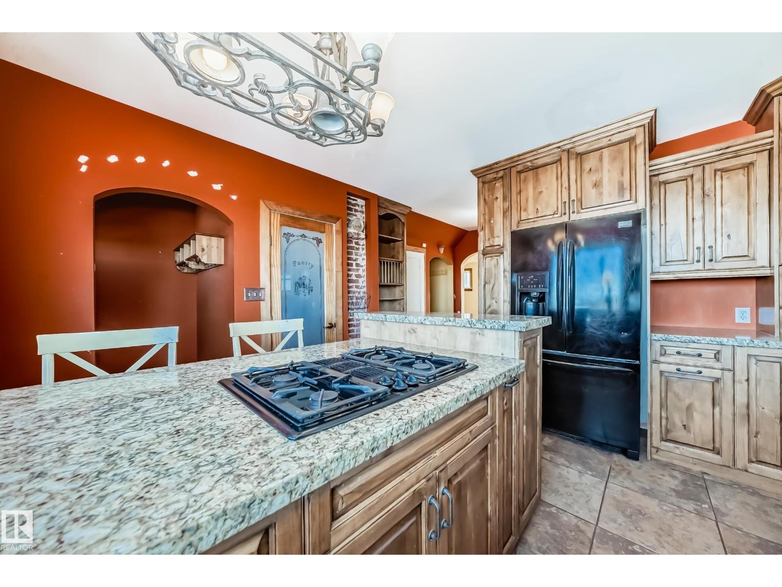 449 JENNIFER HEIL WY - 8