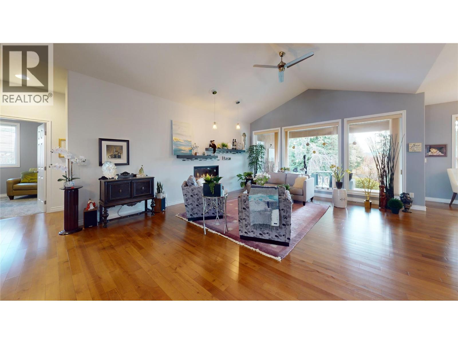  2523 Golf View Crescent, Blind Bay