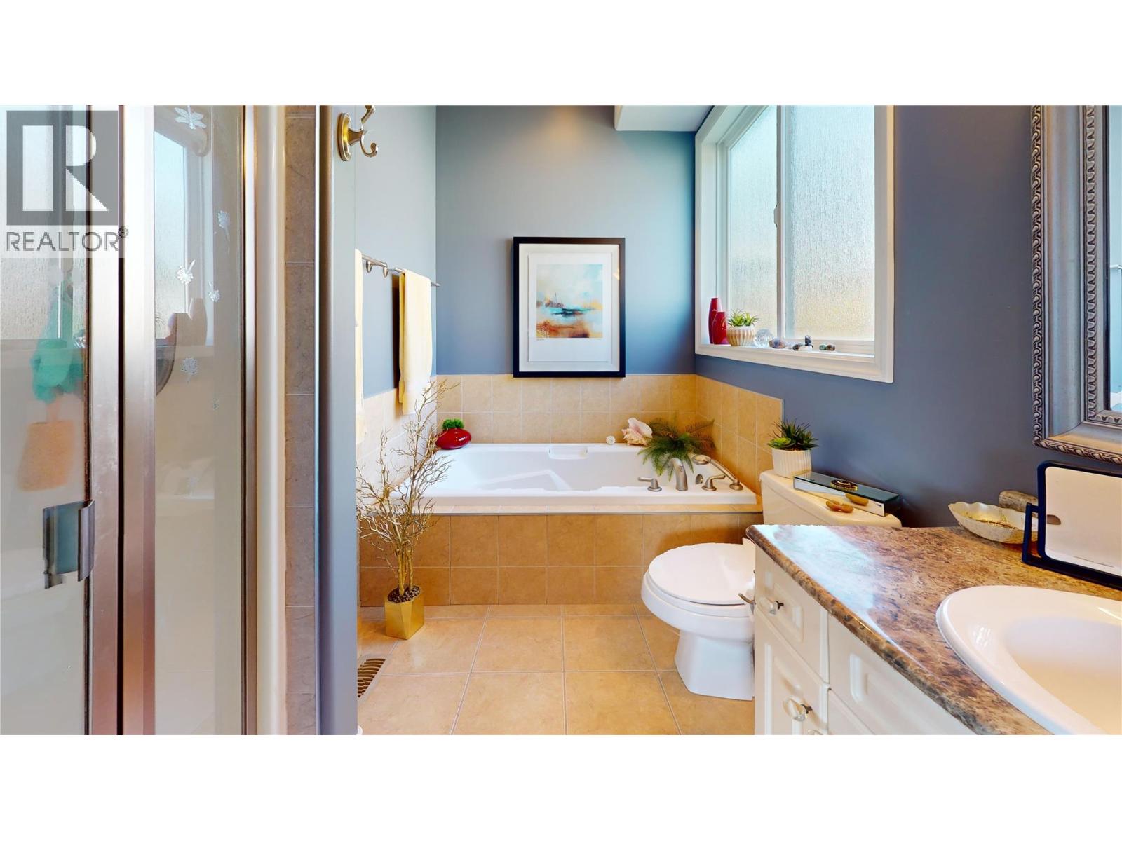  2523 Golf View Crescent, Blind Bay