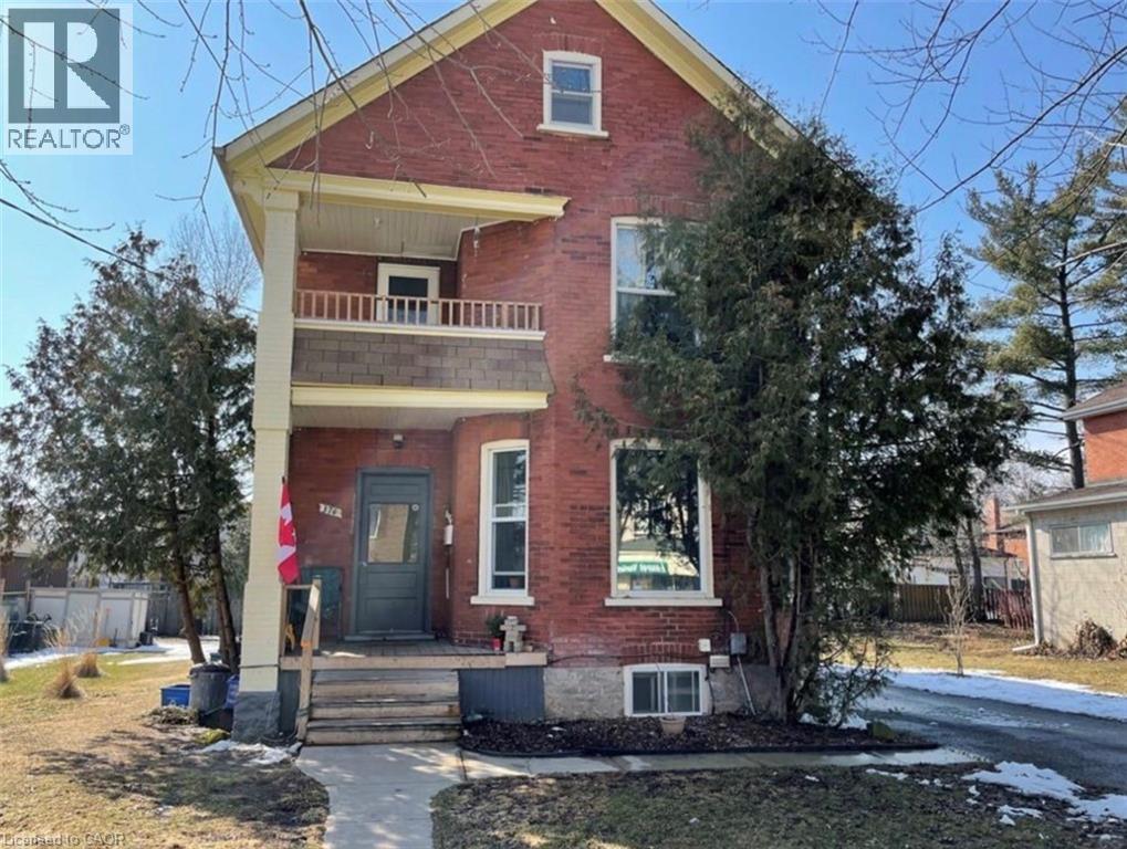 374 LAUREL Street Unit# 2