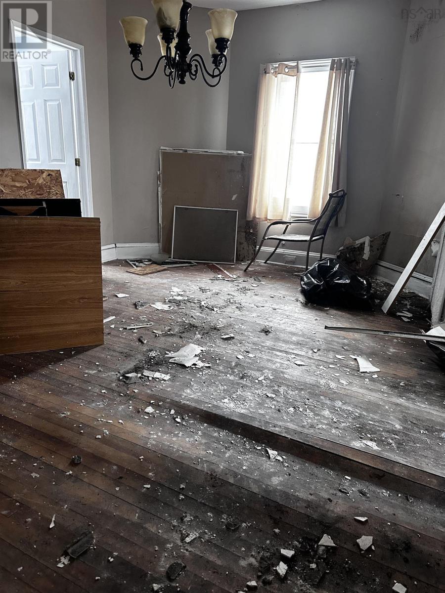 Property 15 of 29 of 24 Reserve Street