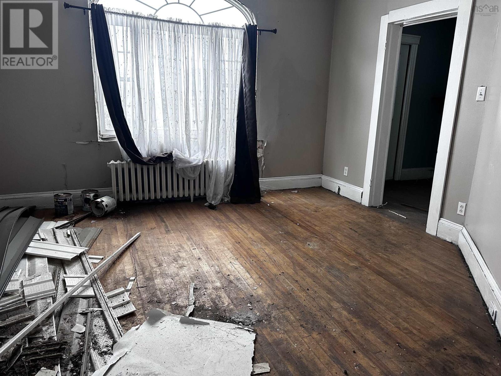 Property 7 of 29 of 24 Reserve Street