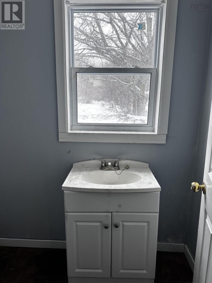 Property 9 of 29 of 24 Reserve Street