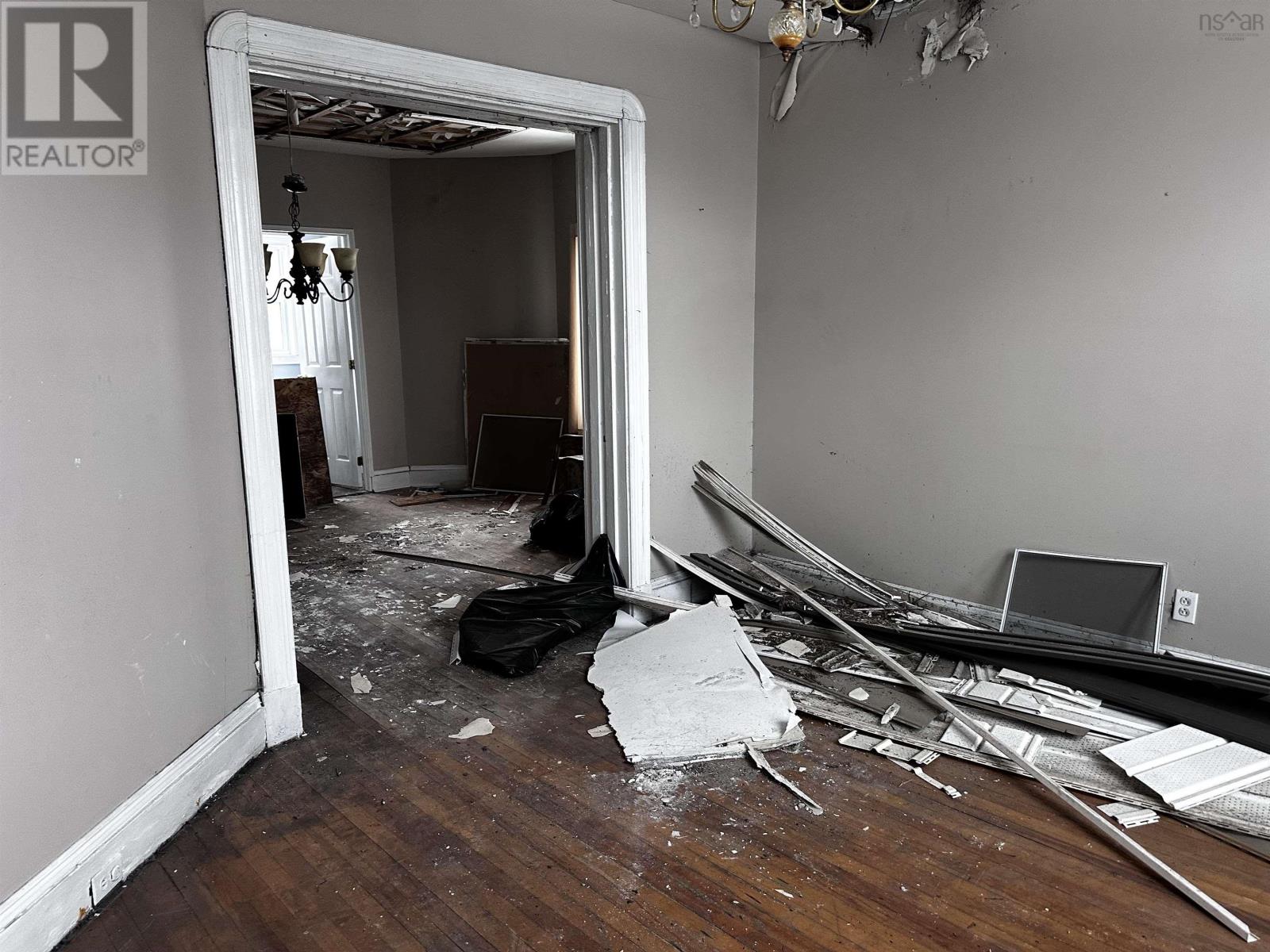 Property 28 of 29 of 24 Reserve Street