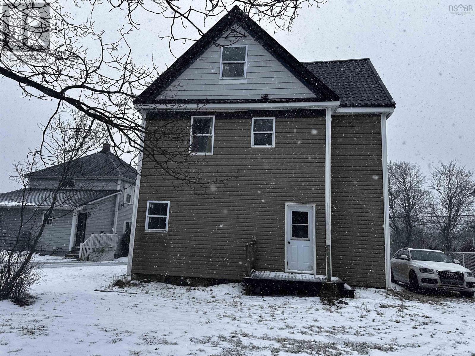 Property 4 of 29 of 24 Reserve Street