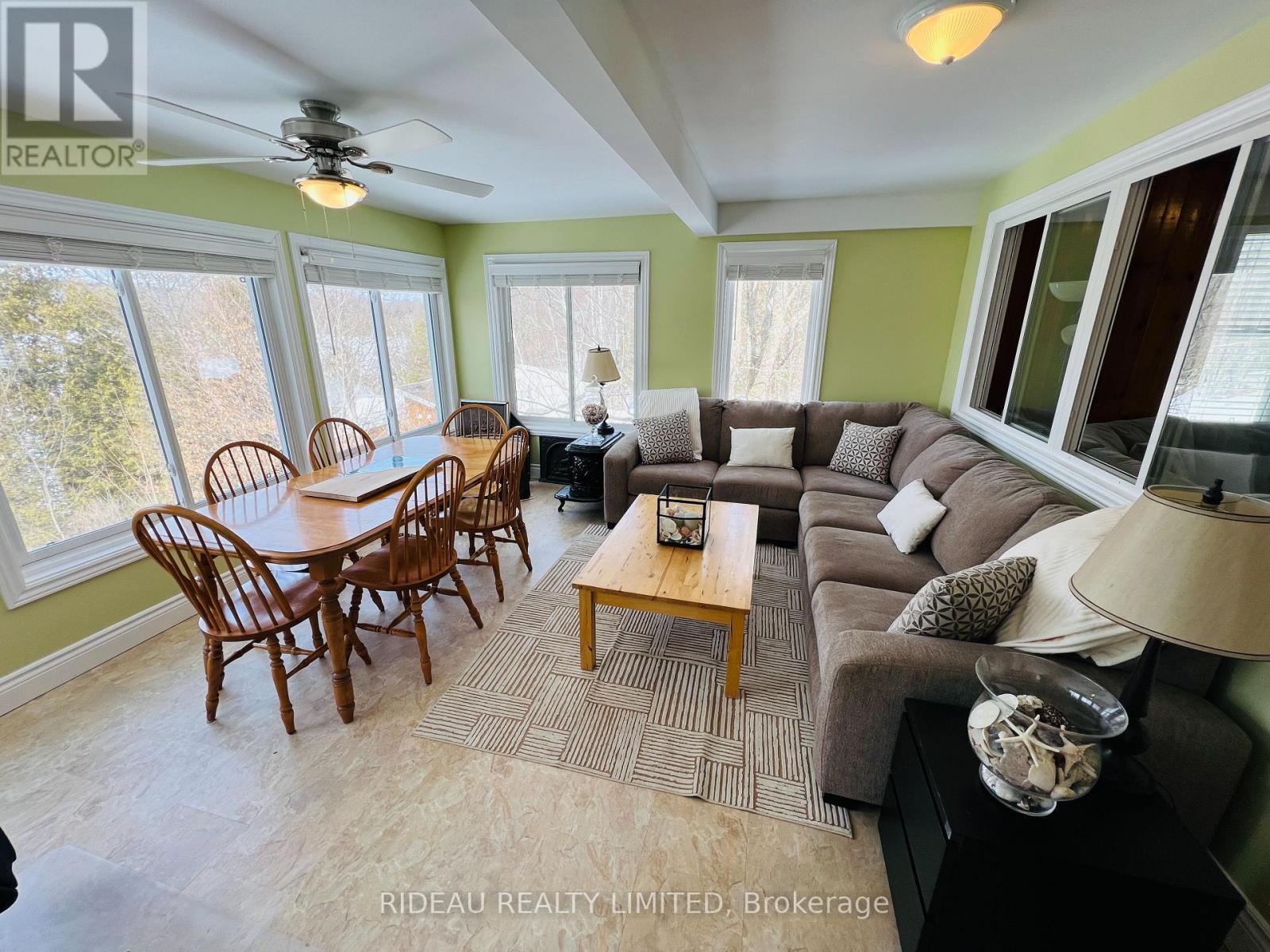 4 Season Sunroom