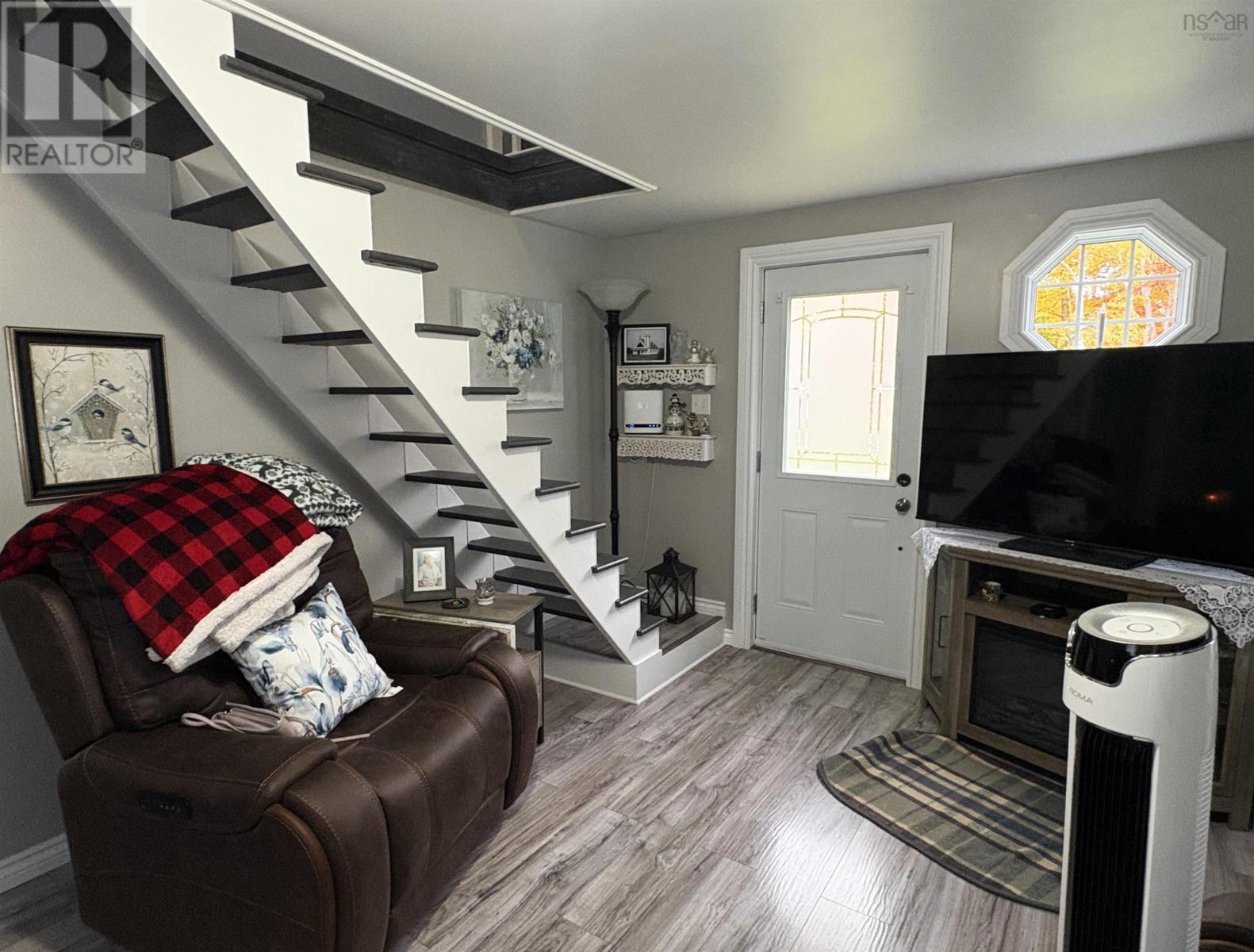 Property 28 of 35 of 1068 OLD ROUTE 5 Road