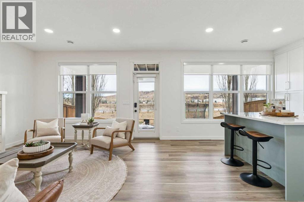 50 Riviera View, Cochrane