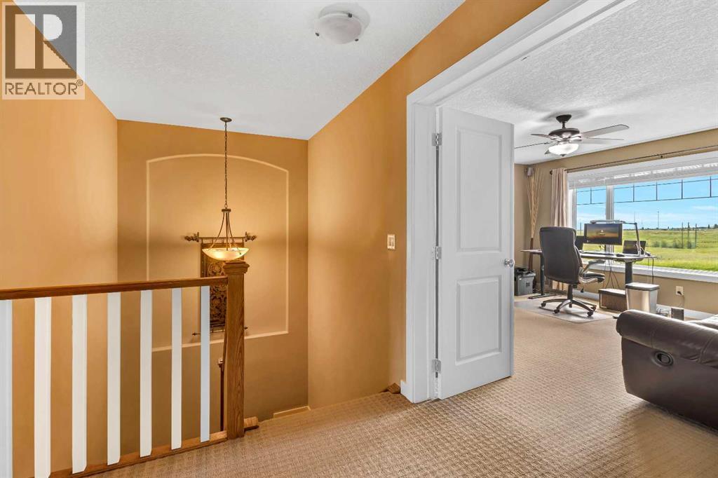 Single Family House for Sale in  Sherwood Rise NW Sherwood Calgary 