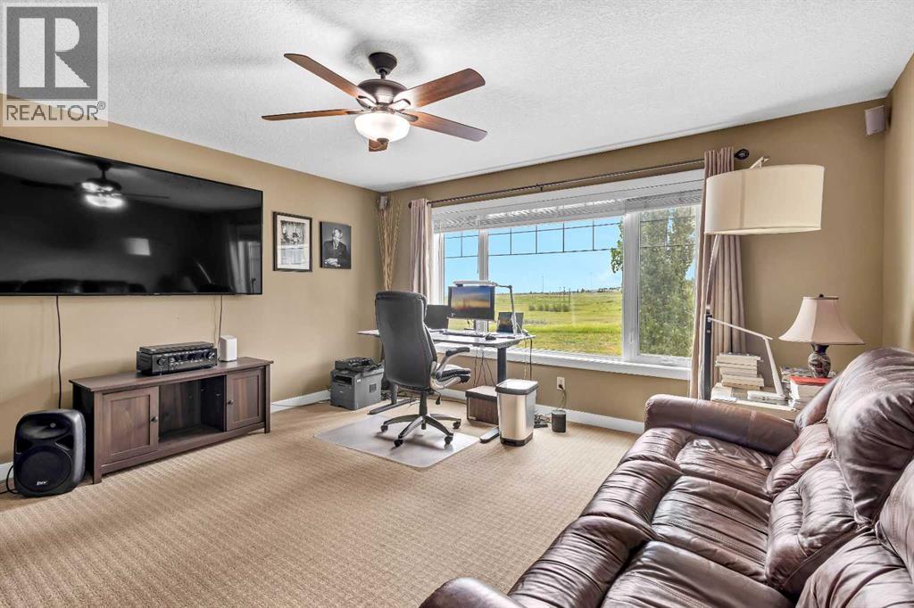 Single Family House for Sale in  Sherwood Rise NW Sherwood Calgary 