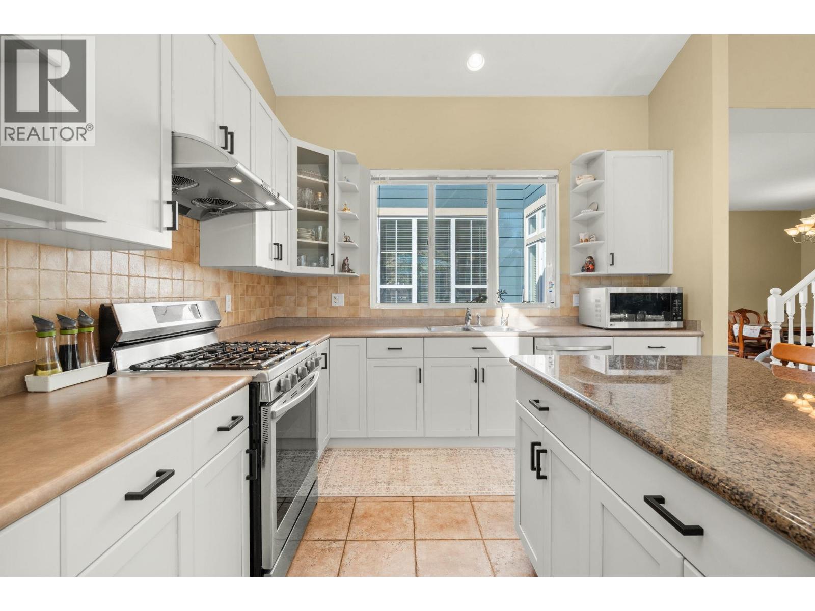 10 ASHWOOD DRIVE, Port Moody