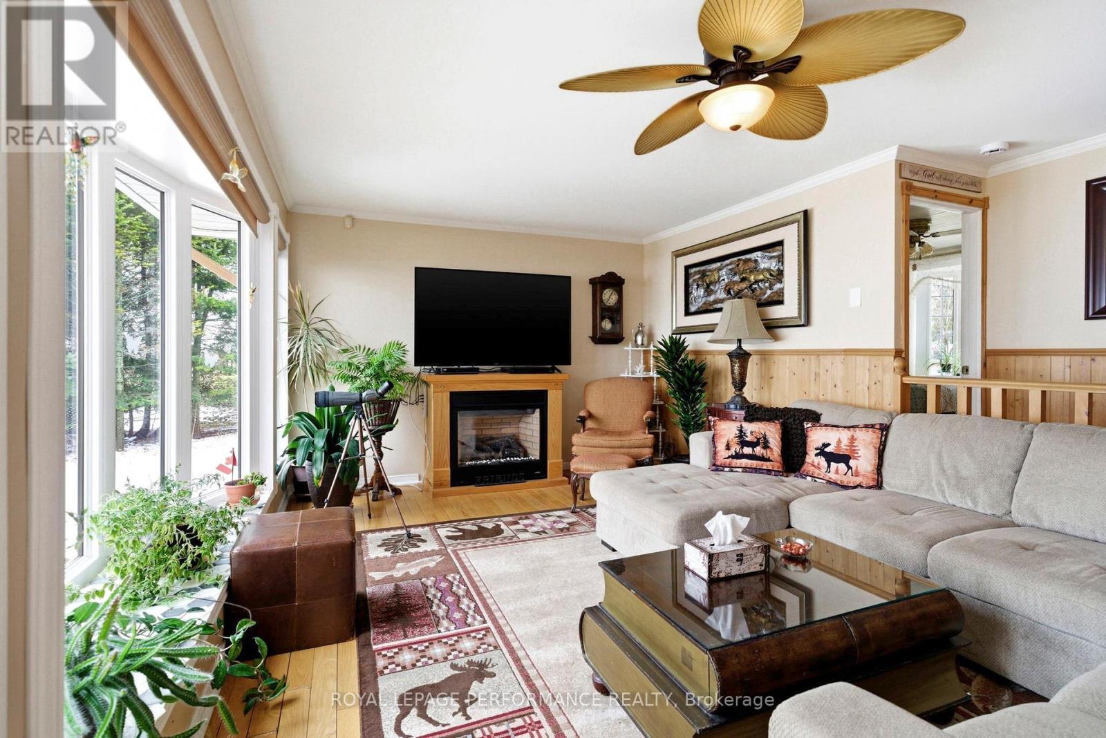 6588 TREE HAVEN ROAD - 8