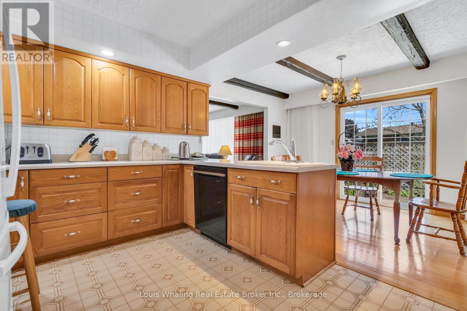 241 4TH AVENUE - 8