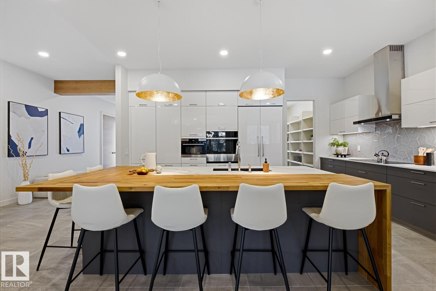 6619 123 ST NW NW, Edmonton