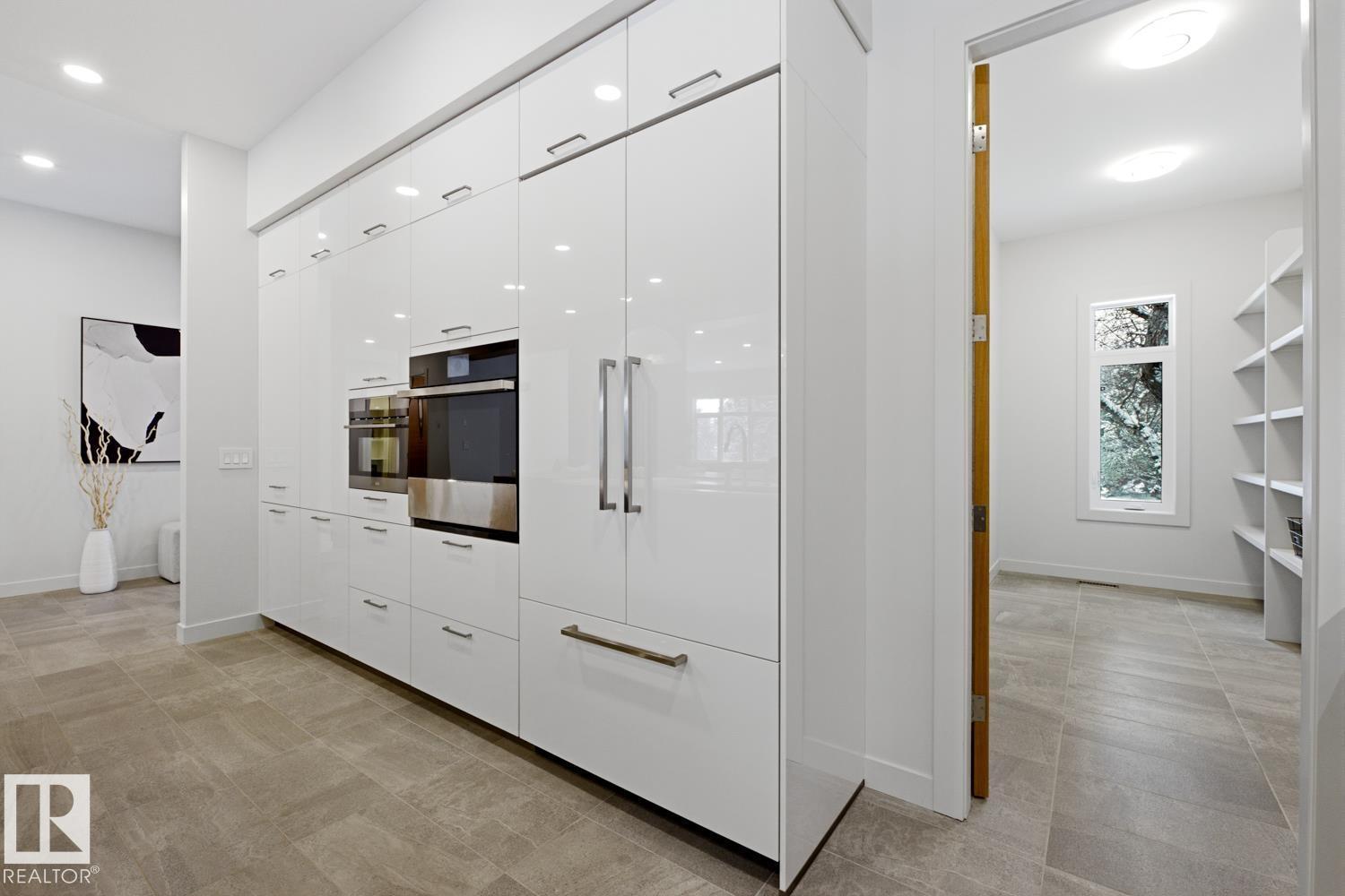 6619 123 ST NW NW, Edmonton