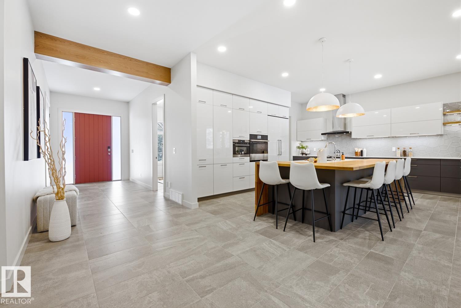 6619 123 ST NW NW, Edmonton