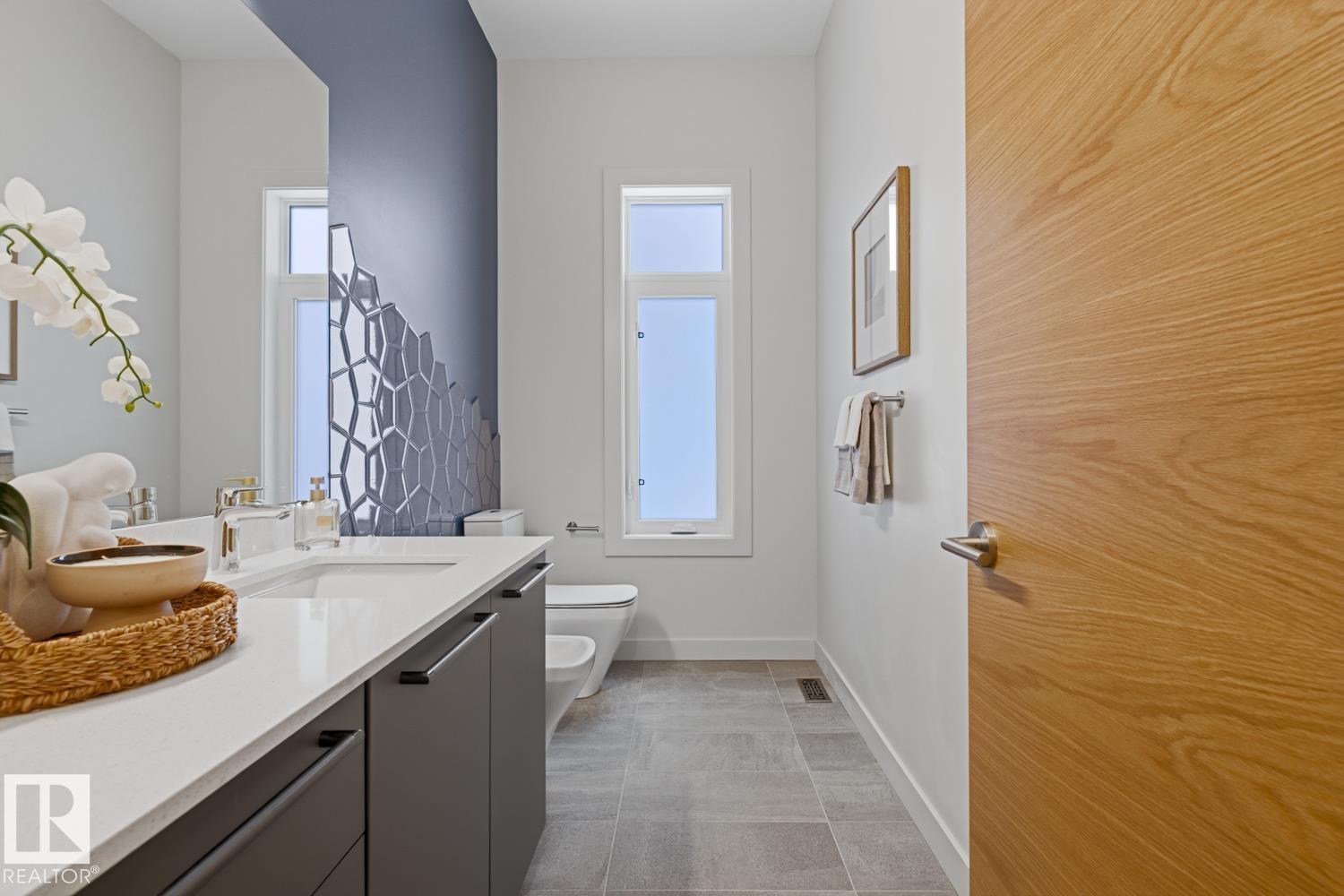 6619 123 ST NW NW, Edmonton