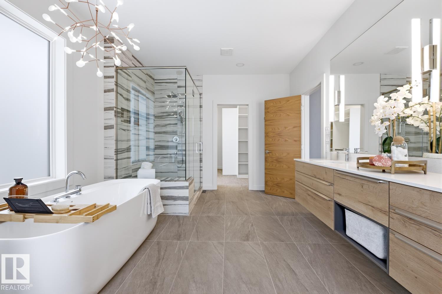 6619 123 ST NW NW, Edmonton