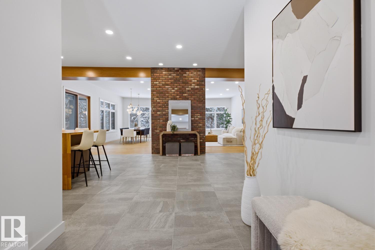 6619 123 ST NW NW, Edmonton