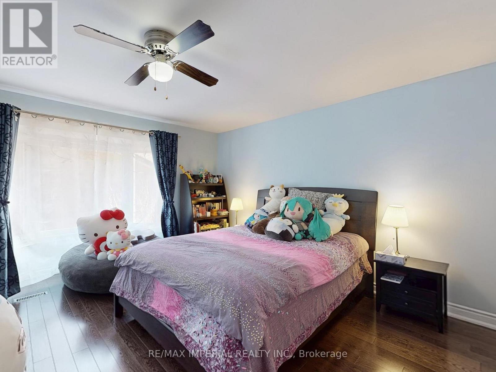140 ROMAIN CRESCENT,Oakville (CP College Park),,