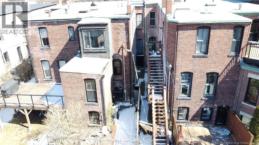 219 GERMAIN STREET - 40