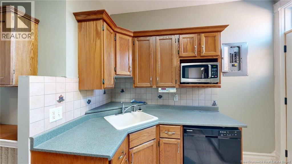 219 GERMAIN STREET - 30