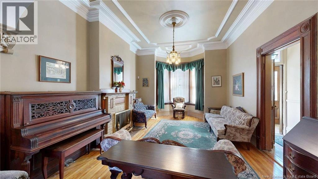 219 GERMAIN STREET - 6