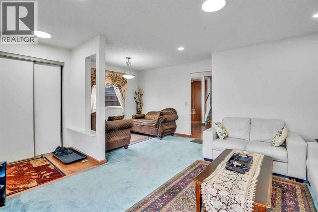 Single Family House 4 Level for Sale in  Falshire Close NE Falconridge Calgary 